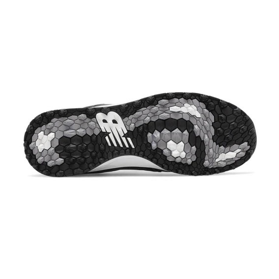New Balance Women's Fresh Foam Links SL | Black - Size 6 (Web Only