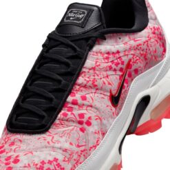 Nike Air Max Plus G NRG Spikeless Golf Shoes | White / Pink